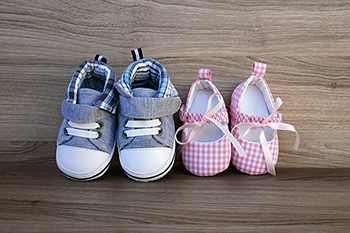 When Should Babies Start Wearing Shoes?